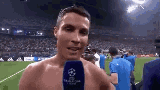 [Image: sarhosternal-ronaldo.gif]