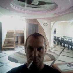DMITRIEV's Avatar'